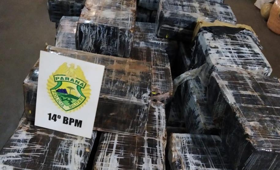 Policiais militares de Itaipulândia (PR) apreendem mais de 1,4 tonelada de maconha às margens do Lago Itaipu