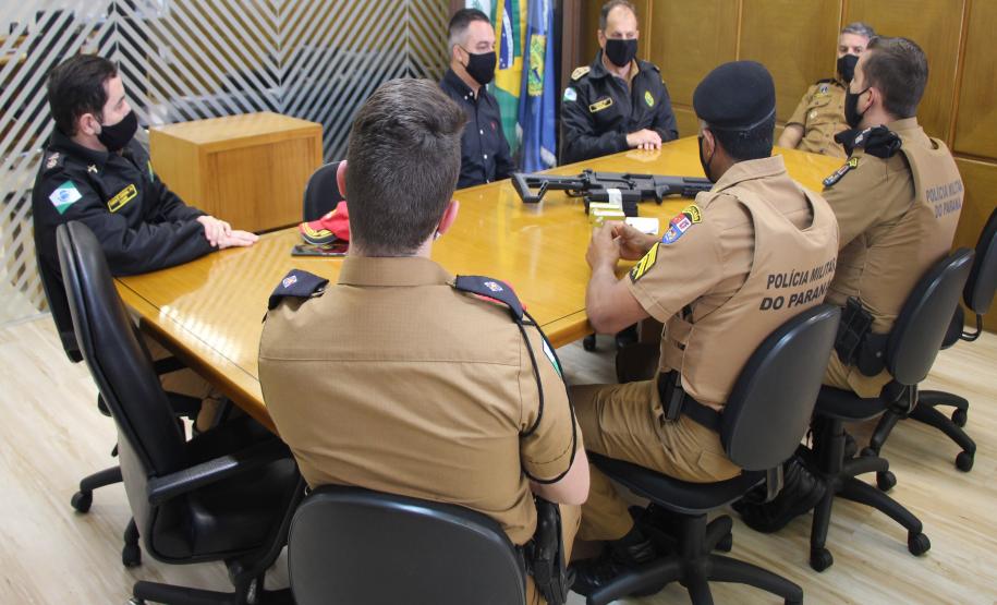 Companhia da PM em Mandaguaçu recebe fuzil para reforçar atuação da tropa