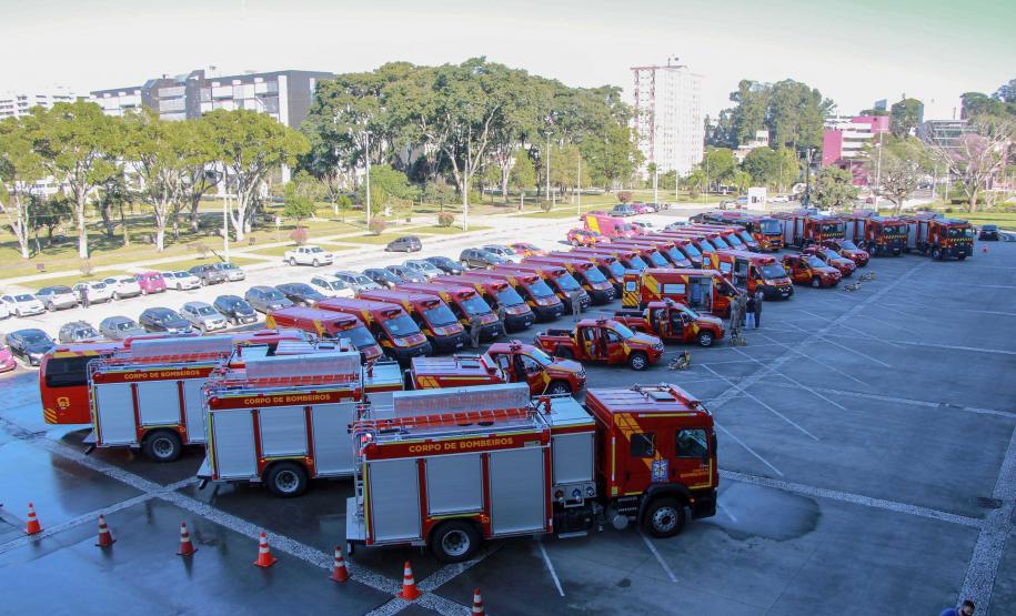 Governo reforça Corpo de Bombeiros com 34 novos veículos