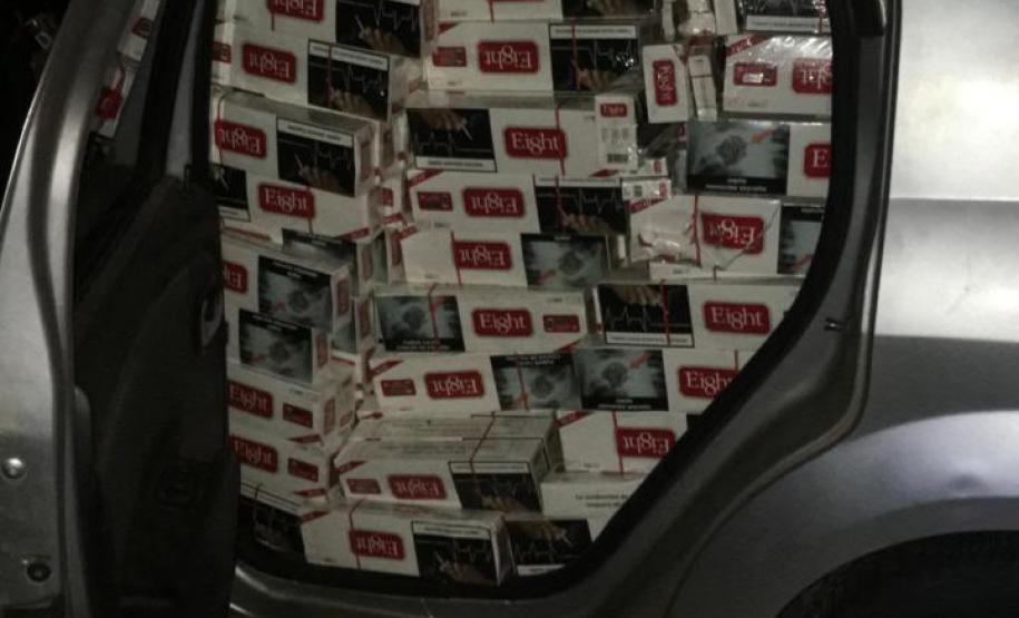 PM prende três pessoas e apreende quatro veículo com contrabando no Noroeste do estado