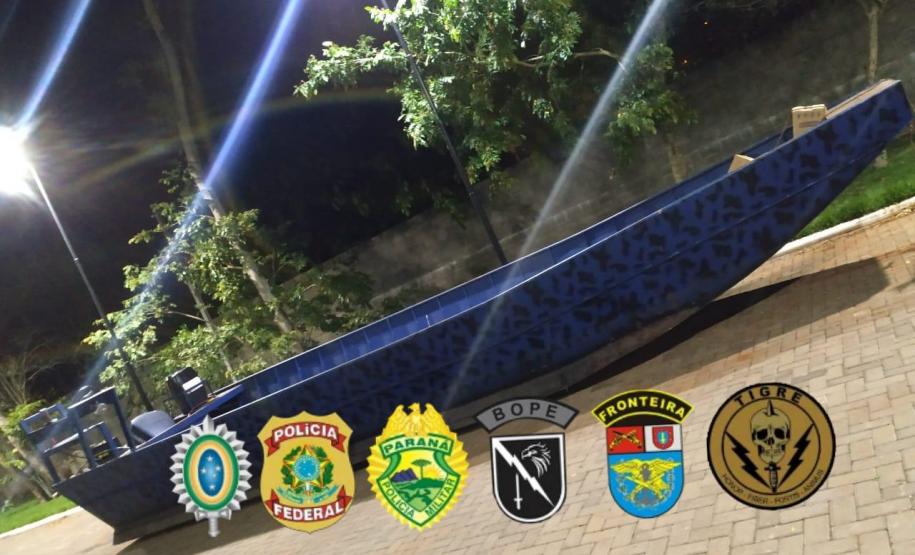 Apreensão de caminhão, barco e 300 caixas de cigarros gera prejuízo de R$ 1 milhão ao contrabando durante a Operação Hórus no Oeste do estado