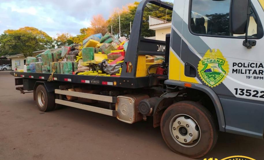PM apreende mais de três toneladas de maconha em área rural de Toledo, no Oeste do estado