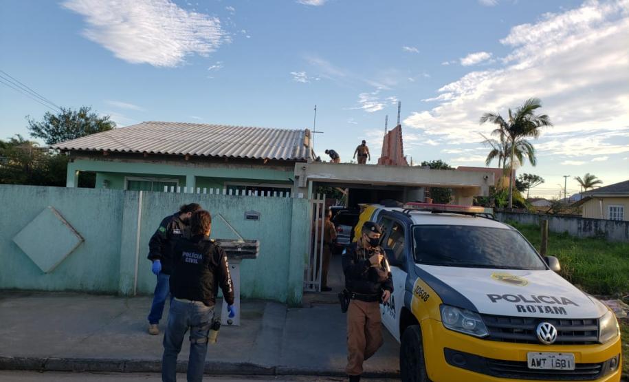 PM e PC deflagram segunda fase da Operação Beco do Pedrinho, em Guaratuba (PR); seis mandados de prisão são cumpridos