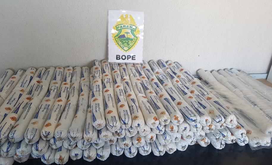 1º BPM localiza e Esquadrão Antibombas recolhe mais de 120 quilos de explosivos em Ponta Grossa (PR)