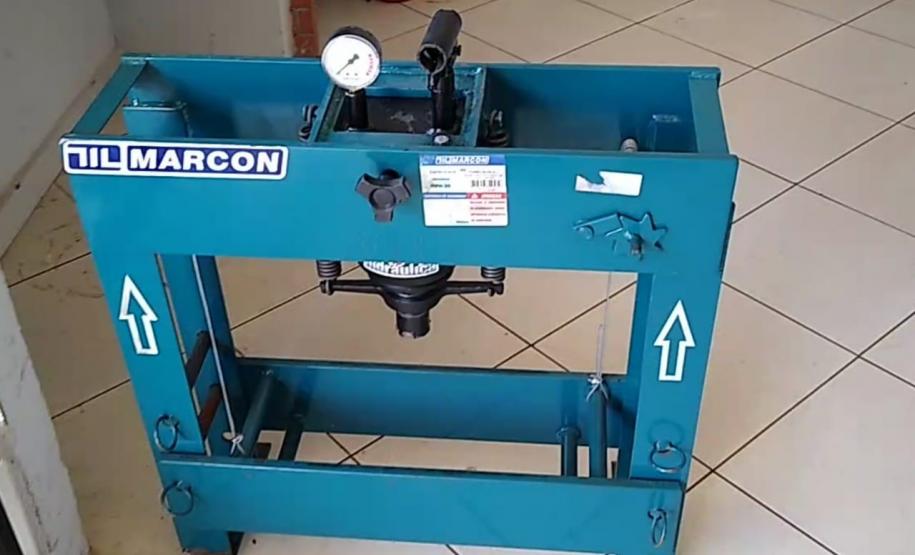 No Norte do estado, PM apreende mais de 11 quilos de drogas e uma prensa em situações distintas