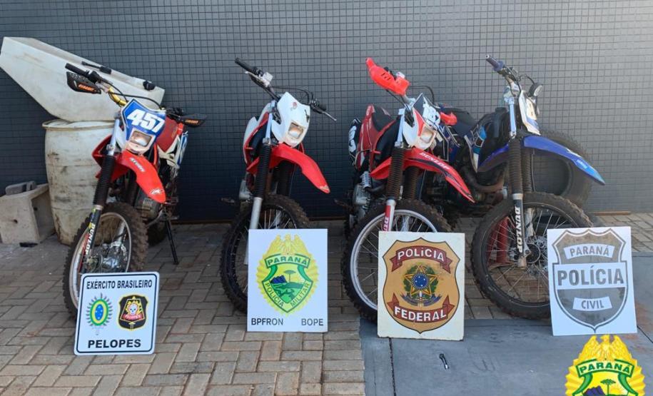 BOPE e BPFron flagram contrabando e apreendem R$ 4 milhões em cigarros em Guaíra, no Oeste do estado