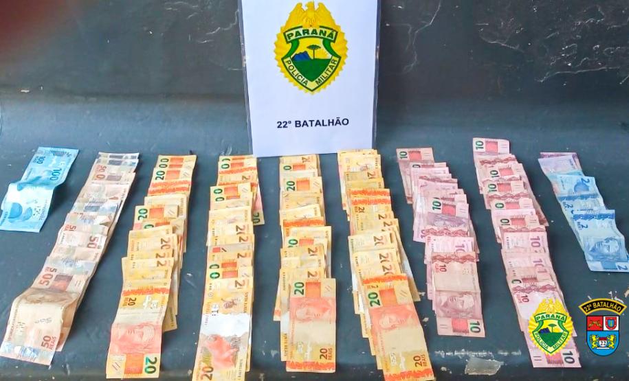 Em Colombo, na RMC, PM apreende mais de 1,1 quilo de drogas e nove mil embalagens de eppendorfs