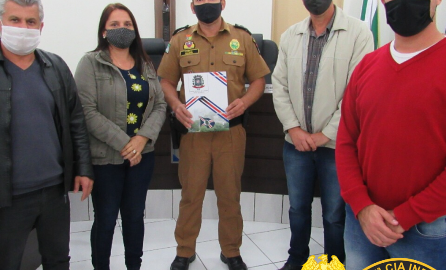 Policiais militares recebem homenagem da Câmara Municipal de Cianorte