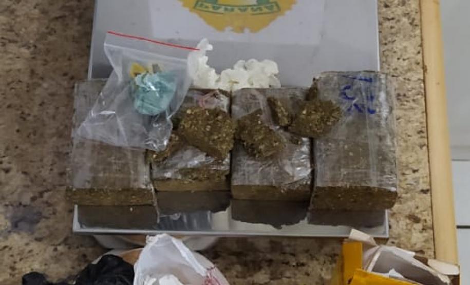 PM prende 11 pessoas e apreende arma de fogo e drogas no Norte do estado