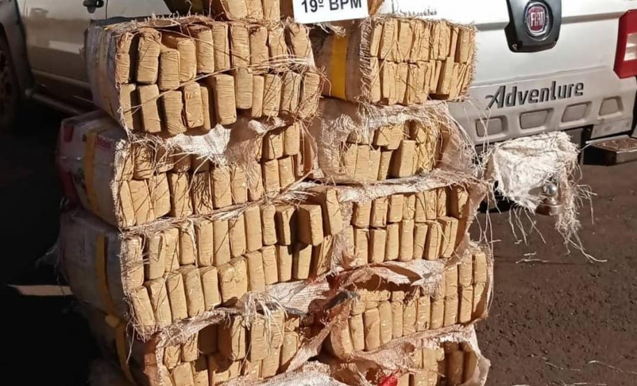 Em duas ocorrências, PM apreende 414 quilos de maconha no Oeste do estado