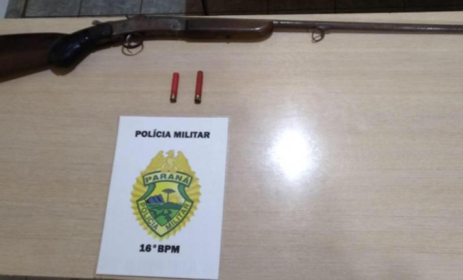 Carne de animal silvestre e sete armas são apreendidas pela PM no Centro-Sul do estado