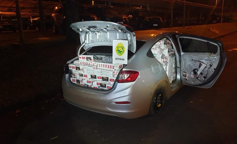 BPFron apreende carro carregado com cigarros contrabandeados no Oeste do estado