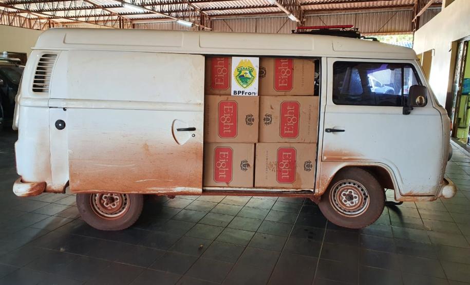 Operação Hórus: PM apreende drogas e cerca de R$ 150 mil em cigarros contrabandeados no município de Terra Roxa, no Oeste do Paraná