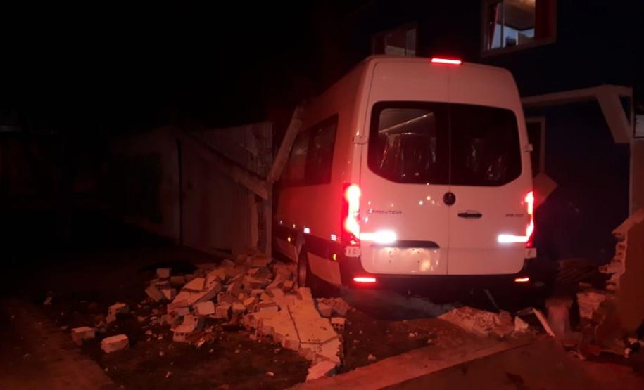 BOPE apreende pistolas e recupera van roubada na Capital