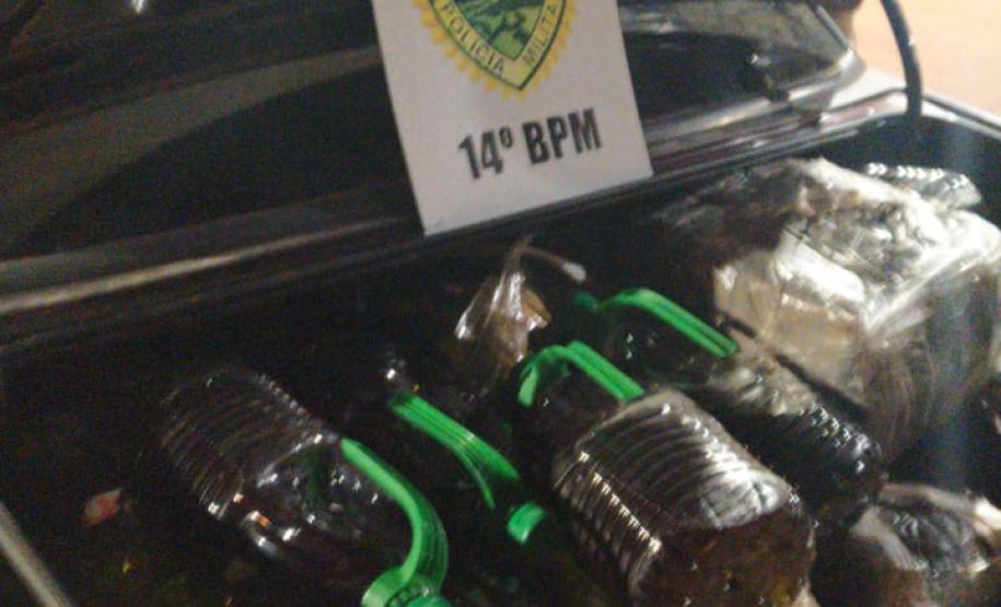 Contrabando da Argentina é apreendido pela PM durante abordagem em Foz do Iguaçu