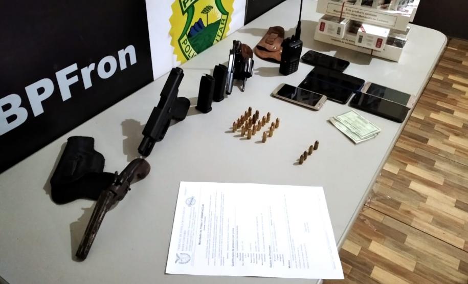 Durante a operação Hórus, BPFron apreende três armas de fogo e mais de 220 quilos de maconha e haxixe