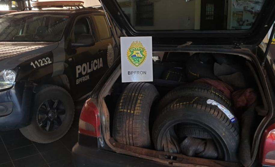 Durante a Operação Hórus, BPFron apreende 80 pneus e 16 mil maços de cigarros contrabandeados no Oeste do estado