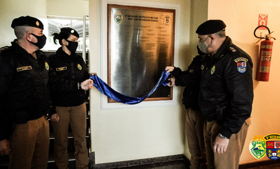 Praças promovidos na região de Cascavel recebem novas divisas de seus comandantes