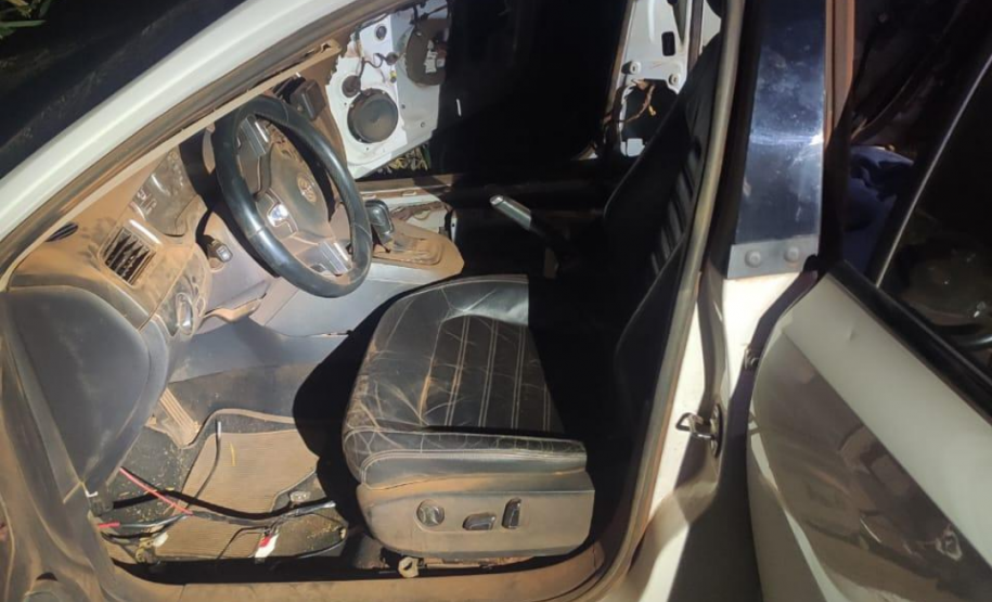 Policiais rodoviários apreendem carro preparado para o transporte de drogas no Noroeste do estado