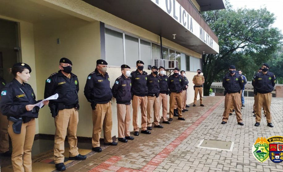 Praças promovidos na região de Cascavel recebem novas divisas de seus comandantes