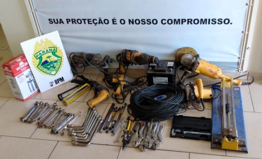 No Sudoeste do estado, PM prende três pessoas e apreende maconha e dinheiro