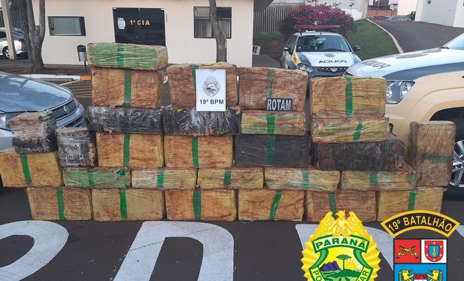 Mais de meia tonelada de maconha é apreendida em Toledo (PR) em abordagens distintas da PM