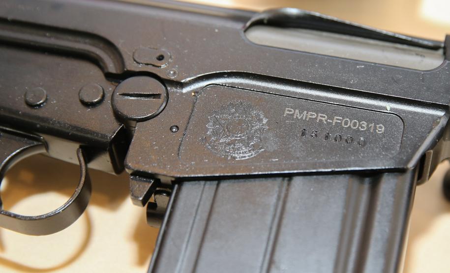 Estado recebe 100 fuzis do Exército para reforçar segurança pública