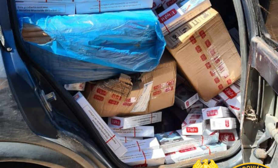 Carro carregado com mais de 12 mil maços de cigarros é apreendido pelo BPRv no Oeste do estado