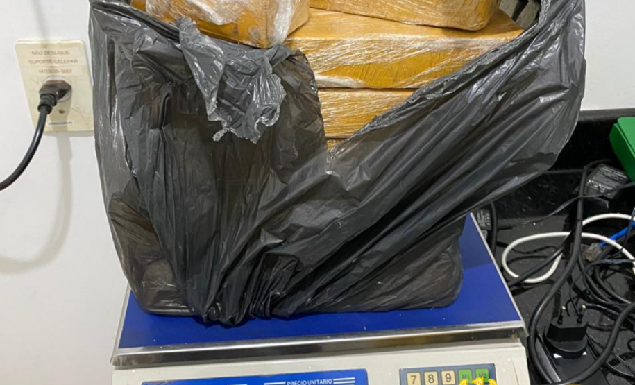 Em situações distintas no Interior, BPRv apreende mais de 10 quilos de maconha e R$ 100 mil em eletrônicos