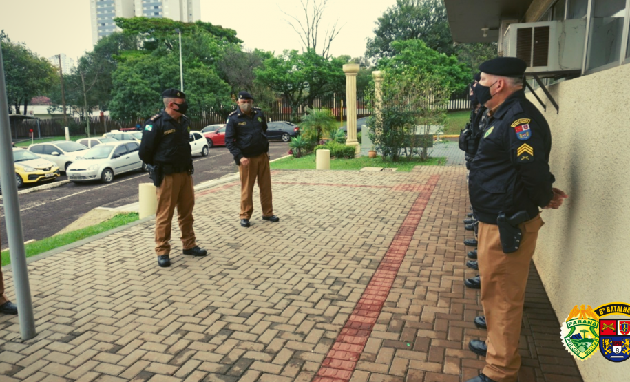 Praças promovidos na região de Cascavel recebem novas divisas de seus comandantes