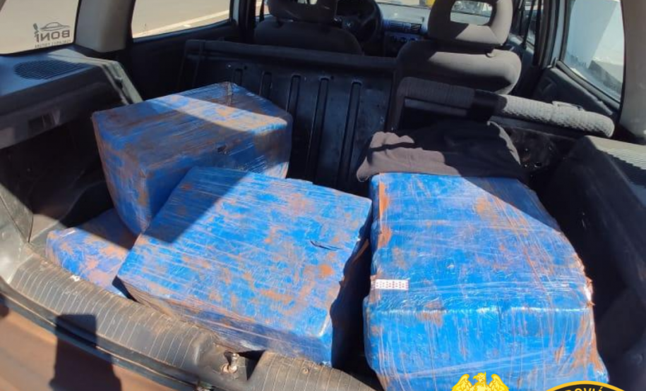 BPRv encontra quase 200 quilos de maconha em assoalho e porta-malas de veículo no Noroeste do estado