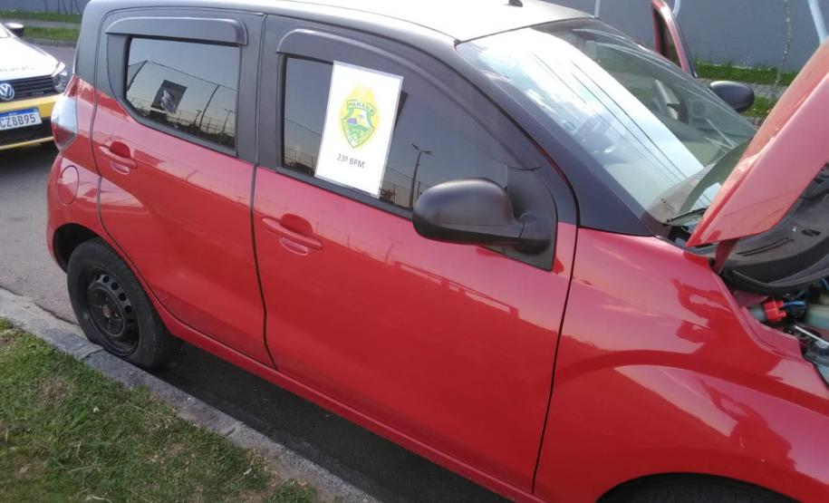 Batalhão da PM recupera carros e apreende drogas na Capital; cinco são presos