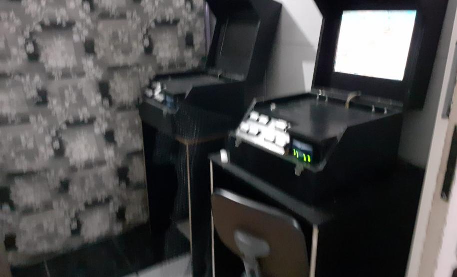 Fiscalizações da AIFU resultam em sete estabelecimentos irregulares fechados e uma prisão por embriaguez ao volante na Capital