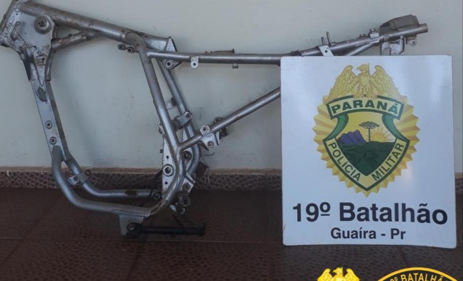 No Oeste do estado, PM apreende cigarros e mudas de maconha