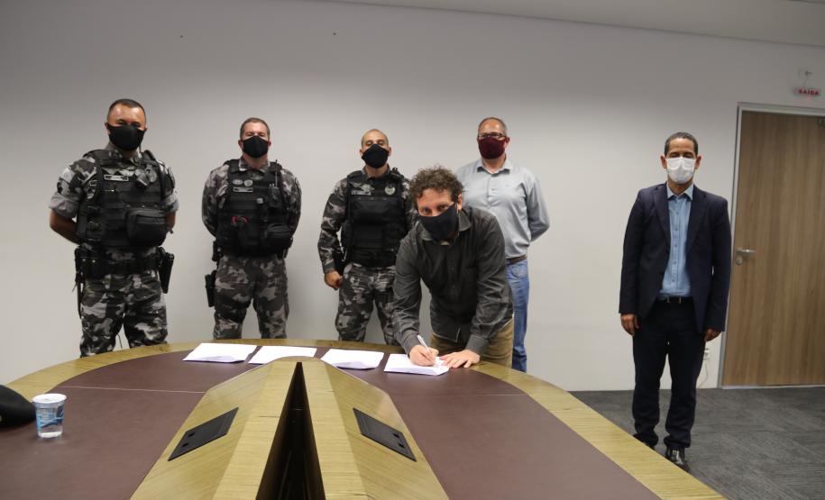 Sesp intermedia assinatura de termo técnico de cooperação mútua entre BOPE e Prefeitura de Piraquara