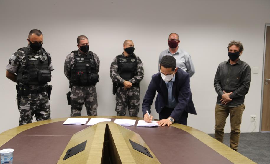 Sesp intermedia assinatura de termo técnico de cooperação mútua entre BOPE e Prefeitura de Piraquara