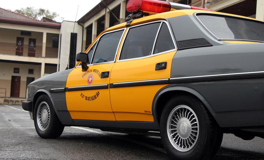 APMG reforma viatura que marcou época na Polícia Militar entre os anos 80 e 90