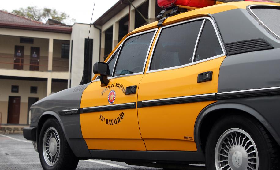 APMG reforma viatura que marcou época na Polícia Militar entre os anos 80 e 90
