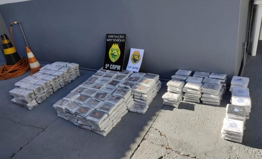 Batalhão da PM apreende contrabando, relógios e armas de fogo pela Operação Metrópólis