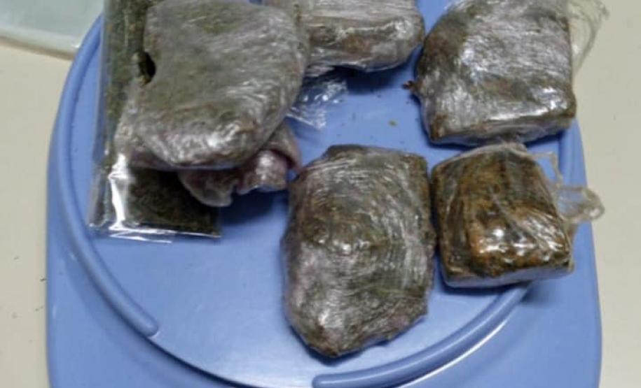 No Sudeste, PM prende cinco pessoas e apreende arma de fogo e munições
