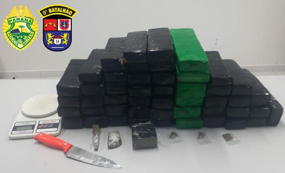 Em Paranaguá (PR), PM apreende quase 25 quilos de maconha após denúncia