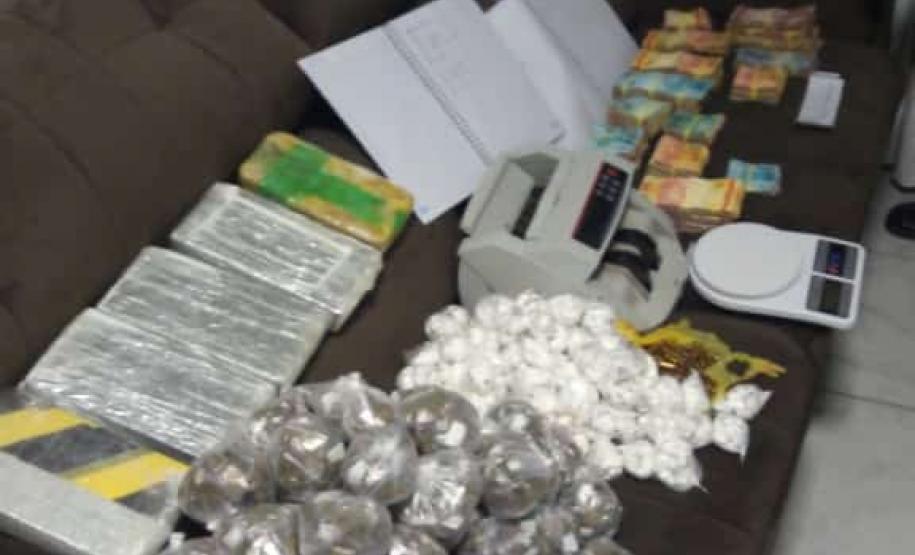 Megaoperação Enoch da Polícia Militar desmantela organização criminosa na CIC e prende 16 pessoas no Paraná e em Santa Catarina