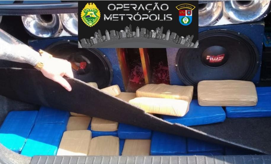 PM apreende 100 quilos de cocaína avaliados em R$ 5 milhões em Realeza, no Sudoeste paranaense