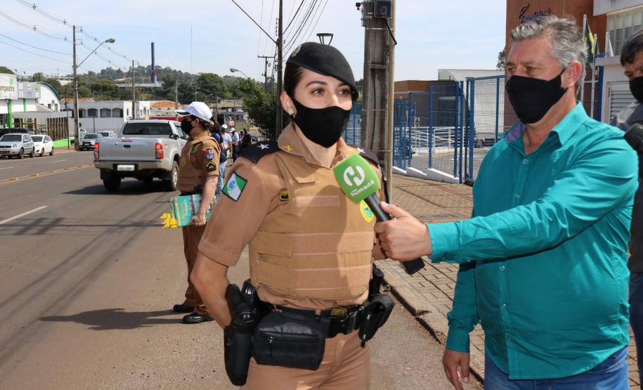 Blitz educativa sobre a Semana Nacional de Trânsito envolve PM e órgãos municipais em Pato Branco