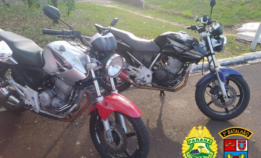 PM apreende três motocicletas e recupera uma televisão em situações distintas no Sudoeste do estado