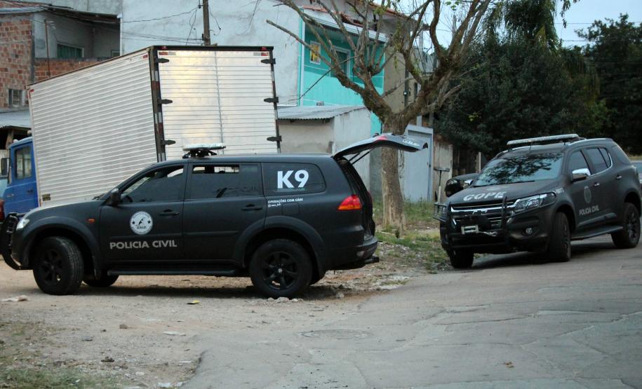Polícia Civil e PM prendem 15 envolvidos com tráfico de drogas