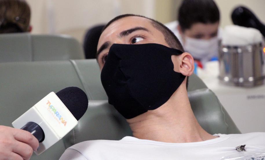 Cadetes da Polícia Militar doam sangue no Hemepar de Curitiba