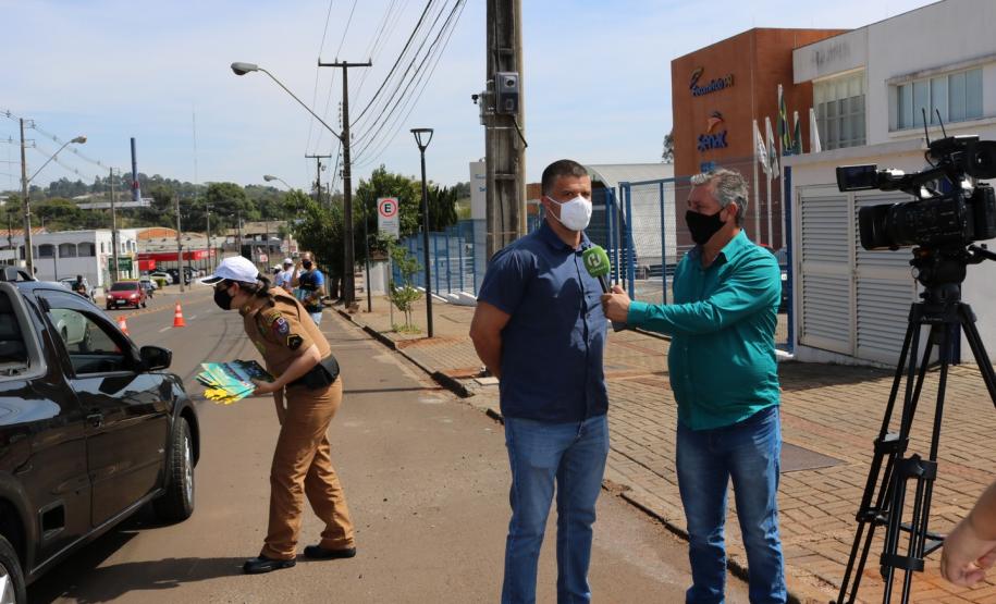 Blitz educativa sobre a Semana Nacional de Trânsito envolve PM e órgãos municipais em Pato Branco