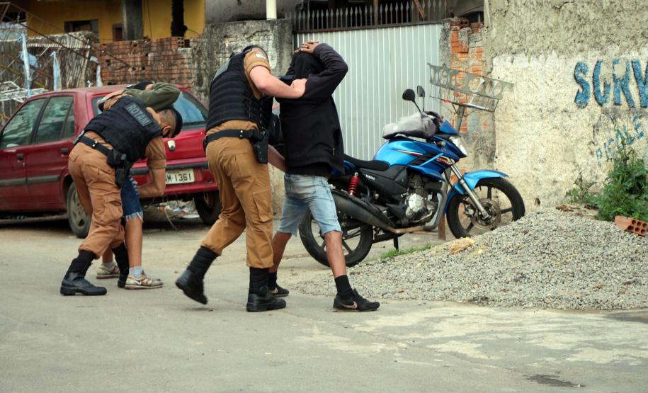 Mais de 300 policiais militares estão nas ruas da região Central da Capital pela Operação Saturação