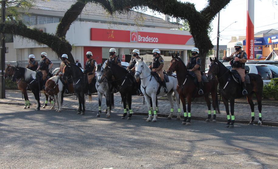 Operação Saturação leva mais de 200 policiais às ruas dos bairros da Região Leste da Capital